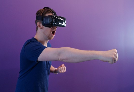 eSports I Exergaming Technologie und Bewegungsarmut